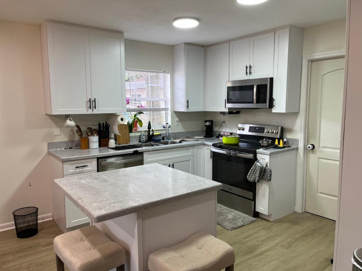 Zenhomes In Brandon Near Tampa Valrico Seffner ภายนอก รูปภาพ