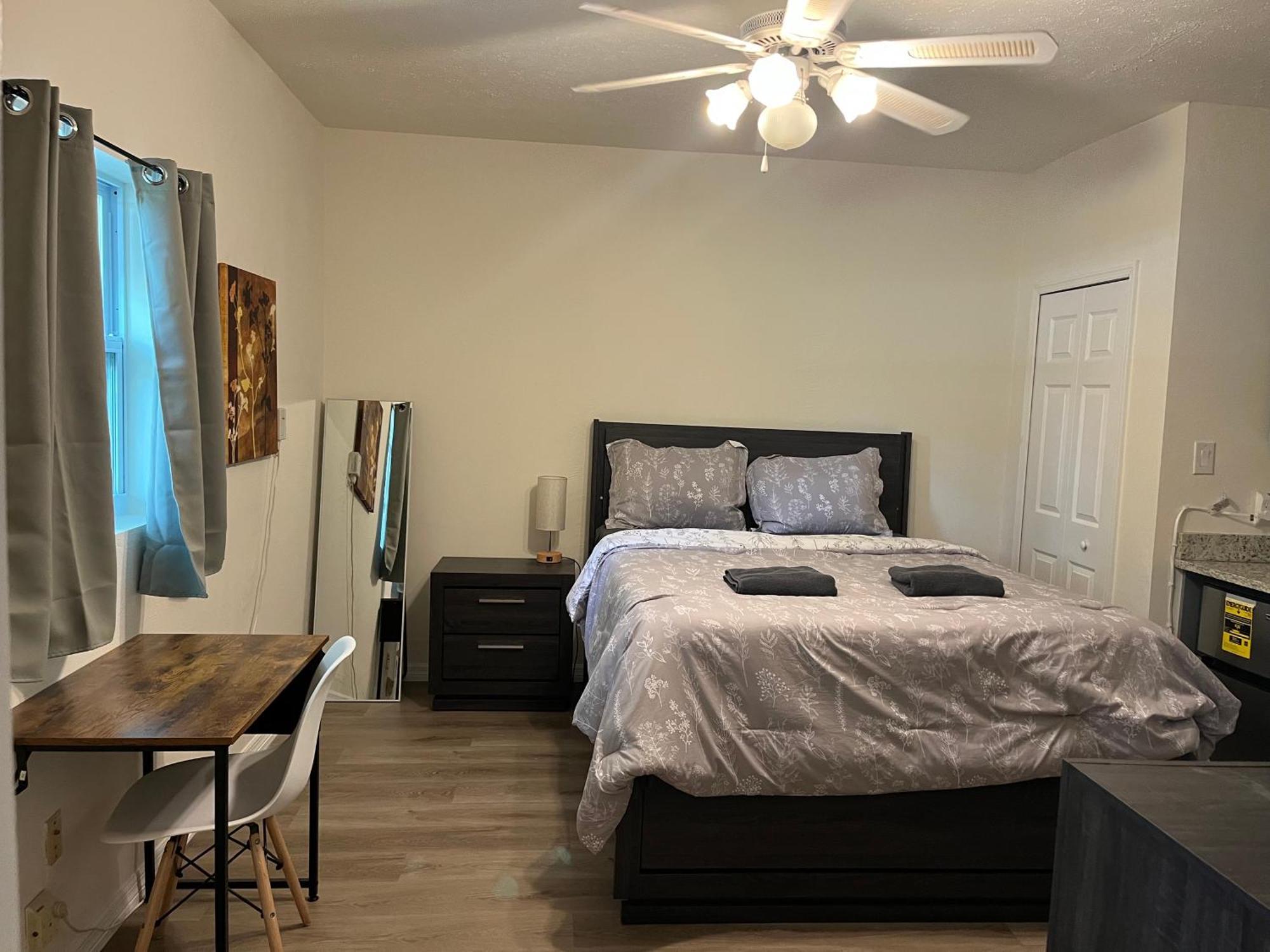 Zenhomes In Brandon Near Tampa Valrico Seffner ภายนอก รูปภาพ