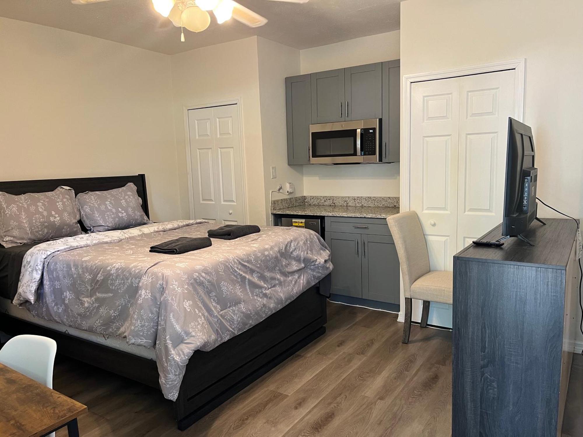 Zenhomes In Brandon Near Tampa Valrico Seffner ภายนอก รูปภาพ
